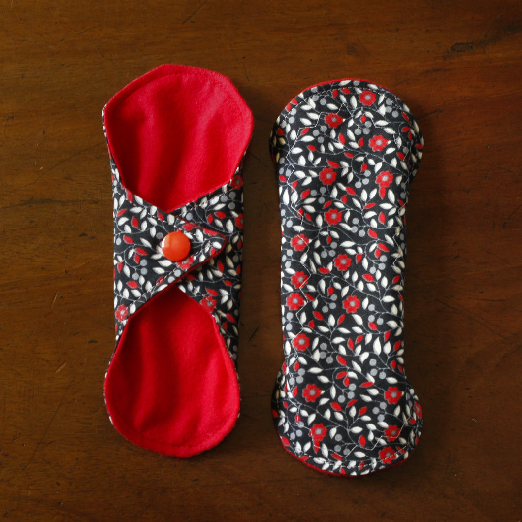 'Scarlet Pimpernel' Cloth Panty Liner